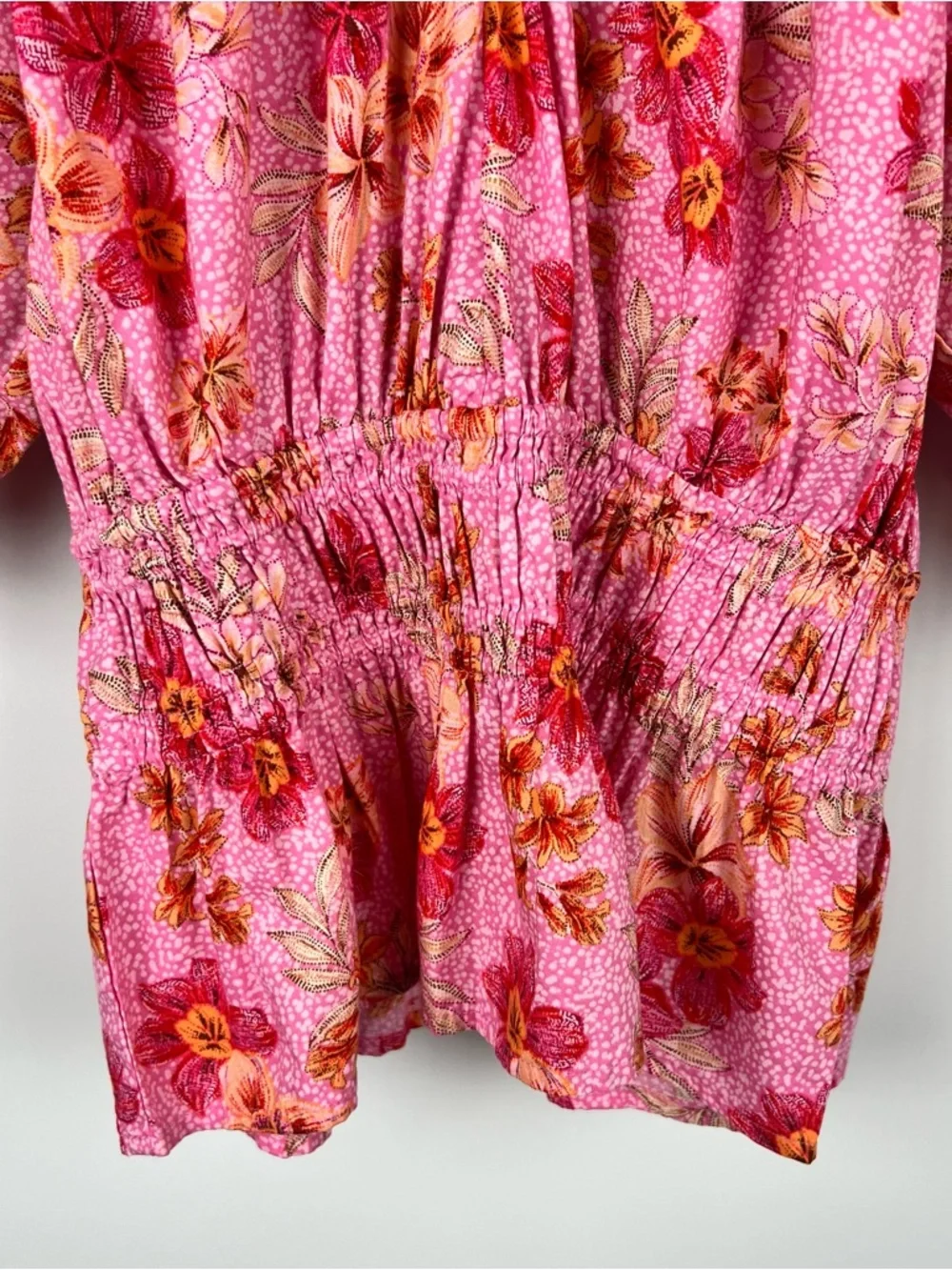 NWT LOFT Lily Gathered Waist Floral Puff Sleeve V-Neck Blouse Pink 2024 Size SP